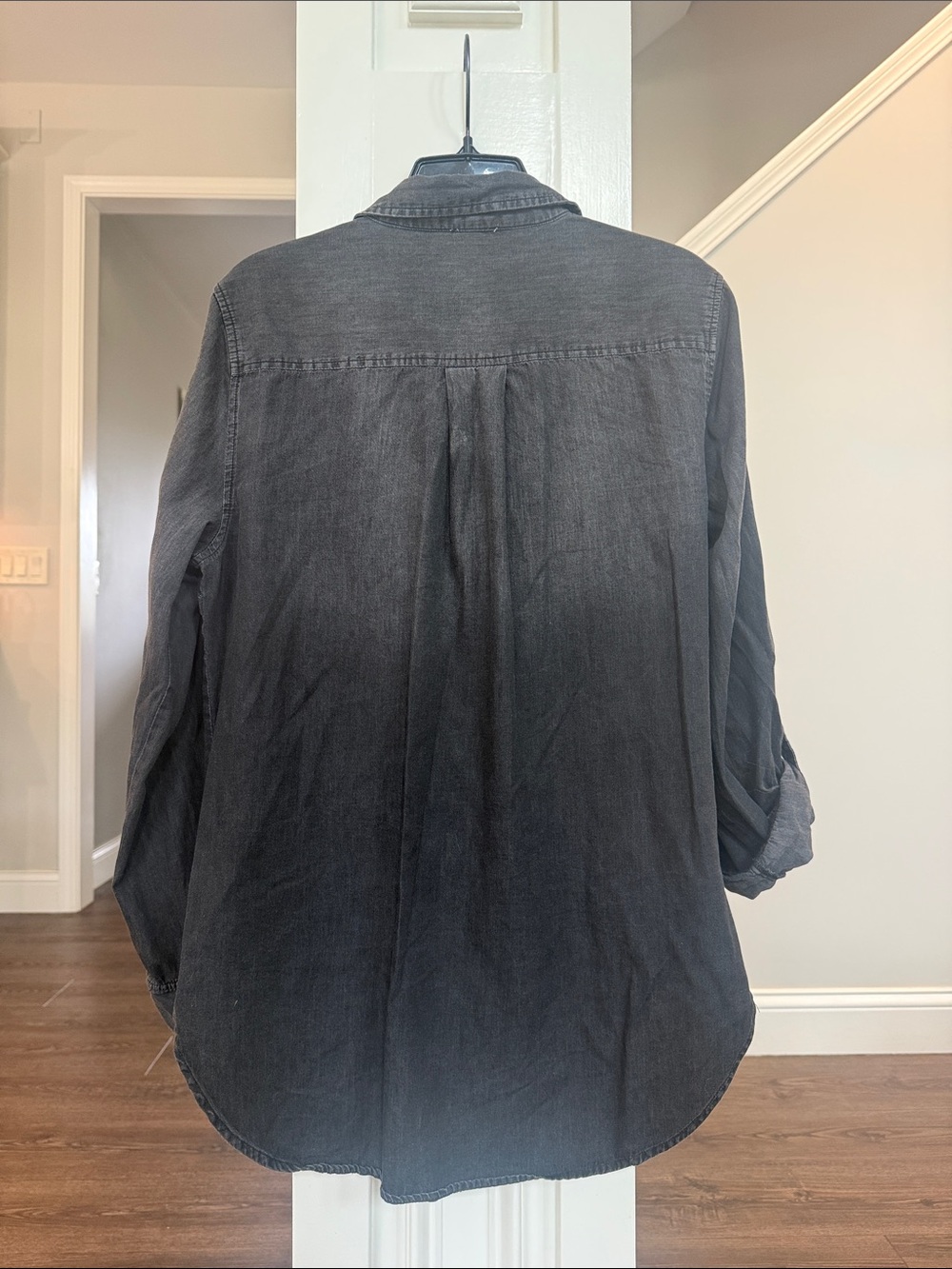 Tribal Jeans Ladies Lightly Washed/Distressed Black Lightweight Button Up M - Picture 5 of 9